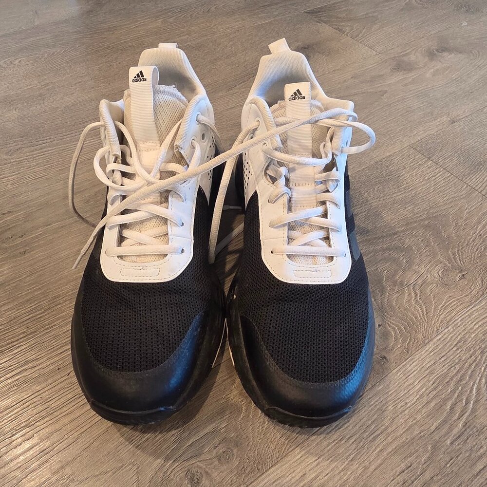 Men's Adidas Tennishoes - Size 11.5